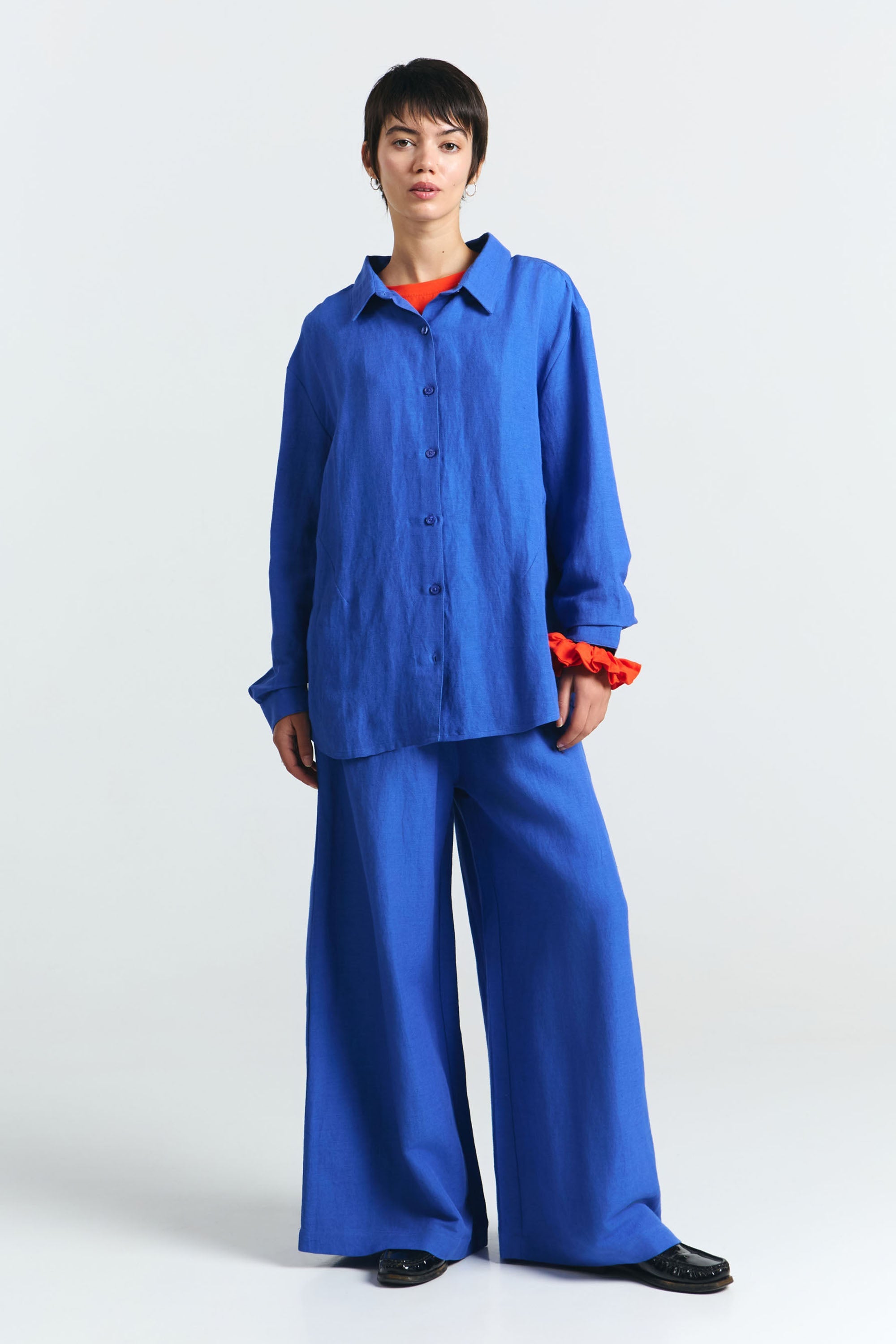 IYA SHIRT KLEIN BLUE