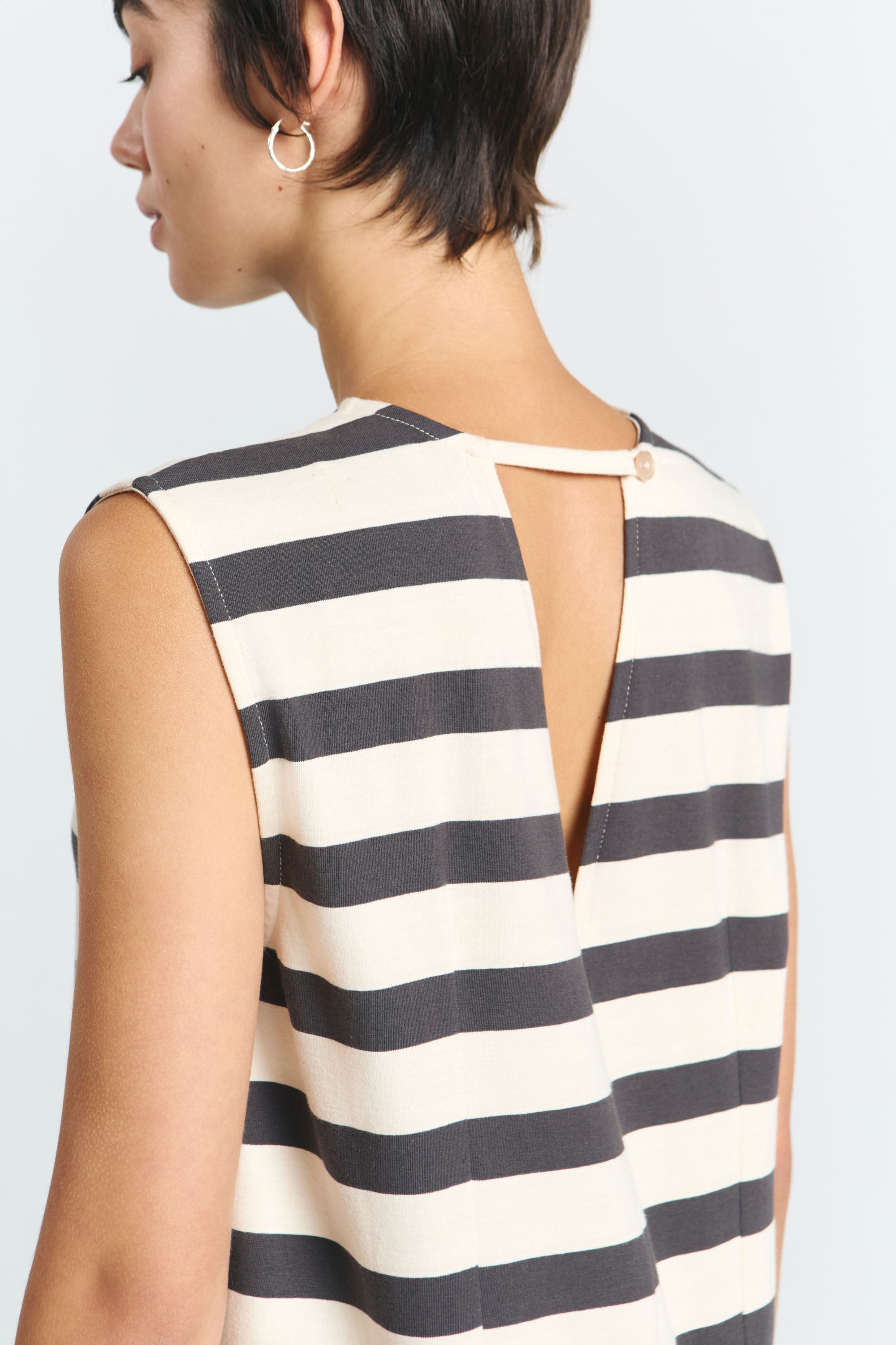 SAYULA DRESS BLACK STRIPES